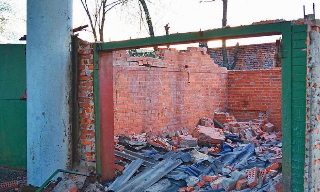 Демонтаж гаражей в Людиново, цена от 1749 руб. – услуги под ключ от 2Землекопа-Люд