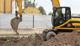 Выкопать яму экскаватором в Людиново от 926 руб. - 2Землекопа-Люд